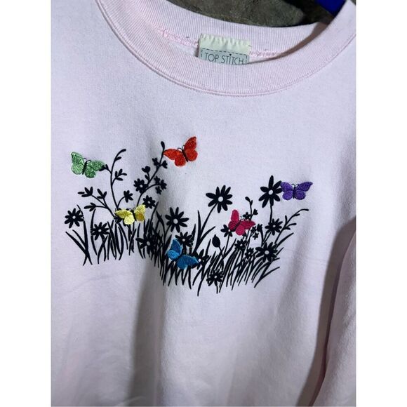 Women’s XL - Pink Flower Beautiful Nature Embroidered Crewneck Sweater - Picture 3 of 5